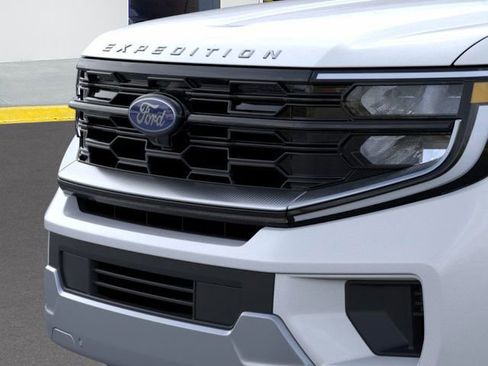 New 2025 Ford Expedition Max Platinum w/ Platinum Ultimate Package image 20