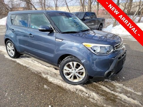 Used 2014 Kia Soul + image 1