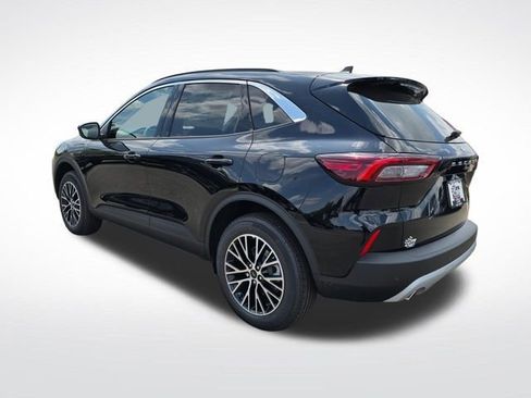 New 2024 Ford Escape SE image 3