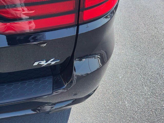 Used 2018 Dodge Durango R/T AWD/4WD image 4