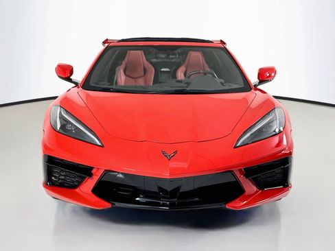 Used 2020 Chevrolet Corvette Stingray Coupe w/ 1LT RWD image 11
