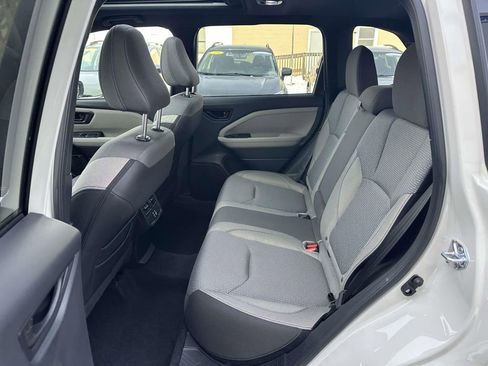 Certified 2025 Subaru Forester Premium image 12