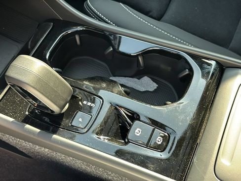 New 2026 Volvo XC40 B5 Ultra AWD/4WD image 22