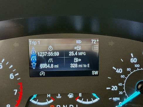 Used 2022 Ford Escape SEL image 13