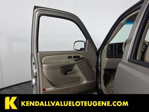 Used 2003 GMC Yukon XL Denali AWD/4WD image 19