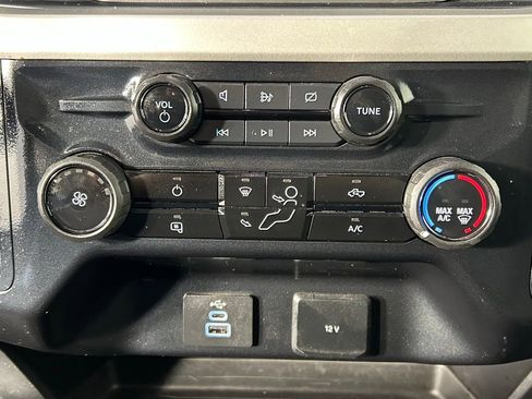 Used 2024 Ford F250 XLT image 19