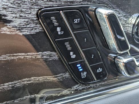 New 2025 Cadillac Escalade IQ Sport 1 w/ Smart Trailering package image 36