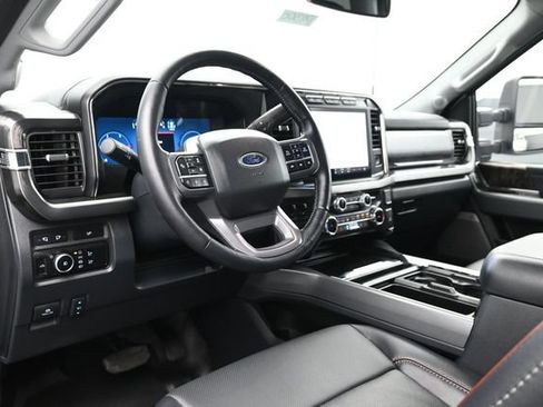 Used 2024 Ford F250 Lariat w/ Lariat Ultimate Package AWD/4WD image 20