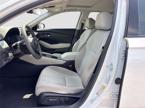 Used 2024 Honda Accord EX image 23