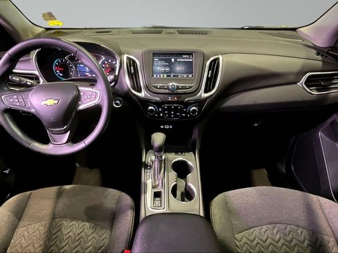 Used 2024 Chevrolet Equinox LT AWD/4WD image 8