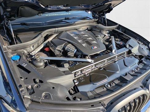 New 2026 BMW X7 M60i image 17