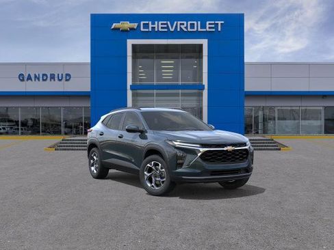 New 2026 Chevrolet Trax LT w/ Driver Confidence Package image 25