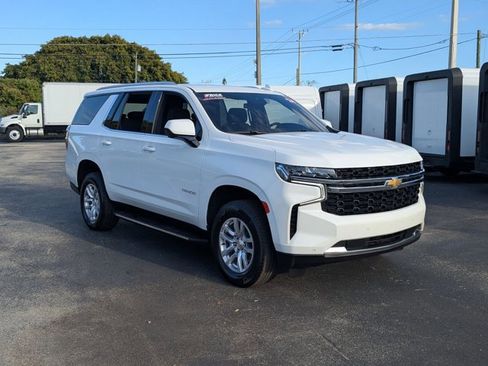 Used 2024 Chevrolet Tahoe LS w/ Driver Alert Package image 3