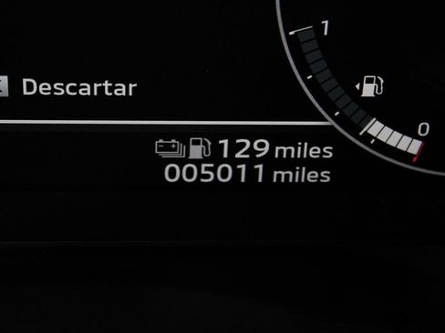 Used 2023 Mitsubishi Outlander 4WD Plug-In Hybrid image 27