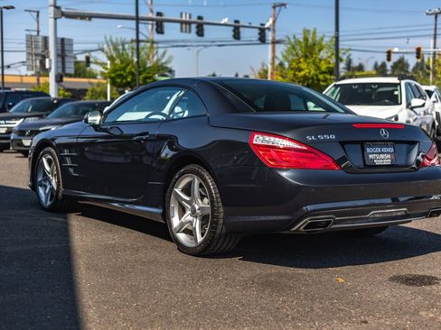 Used 2014 Mercedes-Benz SL 550 w/ Sport Wheel Package image 9