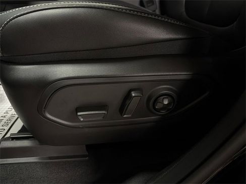 Used 2025 Jeep Grand Cherokee L Limited image 51