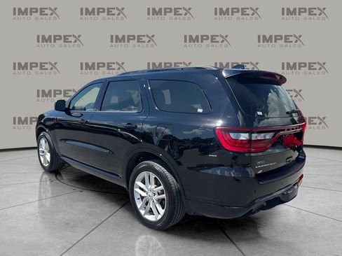 Used 2025 Dodge Durango GT AWD/4WD image 3