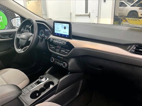 Used 2022 Ford Escape SE w/ Convenience Package image 14