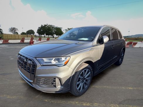 Used 2023 Audi Q7 2.0T Premium Plus AWD/4WD image 5