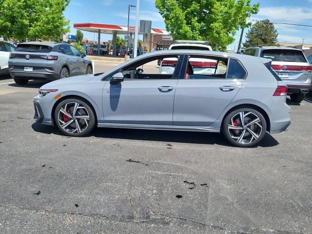New 2026 Volkswagen GTI SE FWD image 5