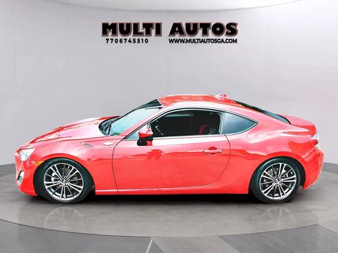 Used 2015 Scion FR-S RWD image 7