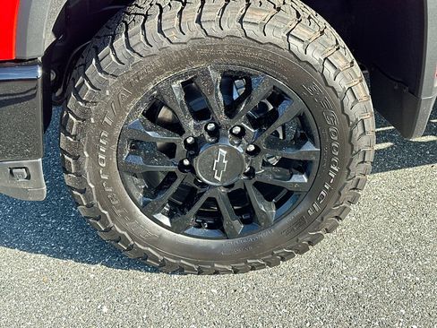 New 2025 Chevrolet Silverado 2500 LT w/ Trail Boss Package image 31