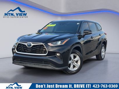 Used 2021 Toyota Highlander LE