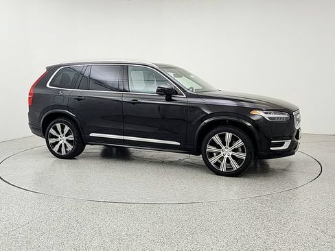 Certified 2024 Volvo XC90 T8 Ultimate w/ Protection Package Premier AWD/4WD image 3