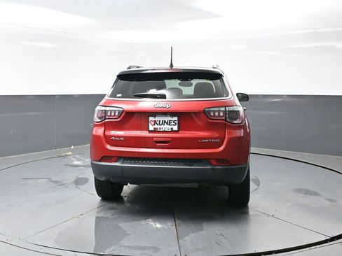 Used 2025 Jeep Compass Limited AWD/4WD image 12