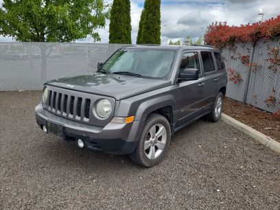 Used 2012 Jeep Patriot Latitude w/ Sun/Sound Group