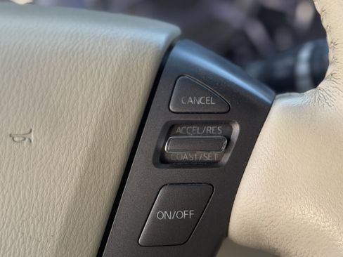 Used 2012 INFINITI QX56 4WD w/ Theater Pkg image 29