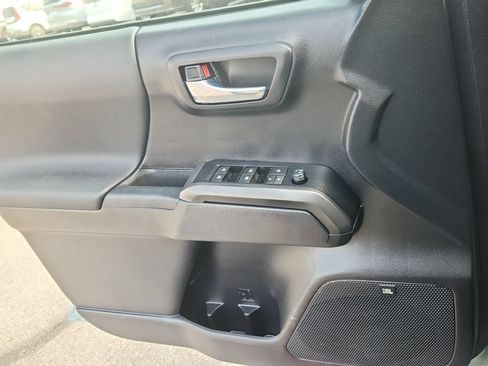 Used 2021 Toyota Tacoma TRD Pro AWD/4WD image 8