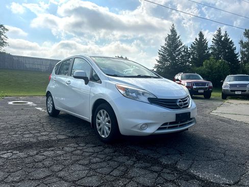 Used 2014 Nissan Versa Note S Plus image 3