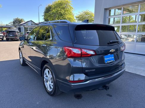 Used 2018 Chevrolet Equinox Premier FWD image 3