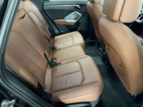 Used 2019 Audi Q3 2.0T Premium Plus w/ Premium Plus Package image 29