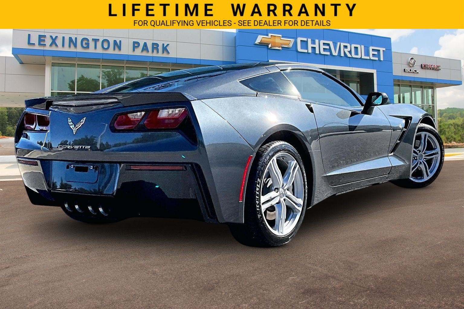 Used 2017 Chevrolet Corvette Stingray Coupe w/ 3LT Preferred Equipment Group RWD image 13