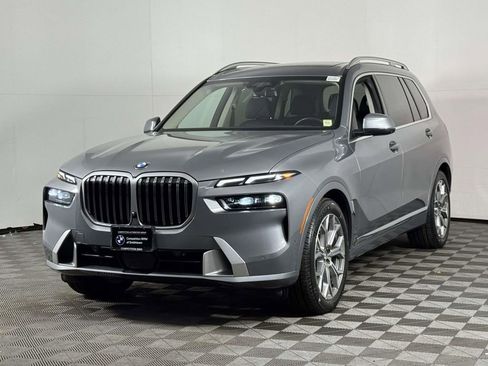 Used 2024 BMW X7 xDrive40i AWD/4WD image 7