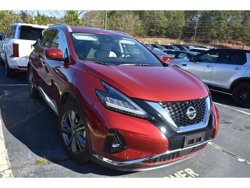 Used 2020 Nissan Murano Platinum w/ Cargo Package image 2