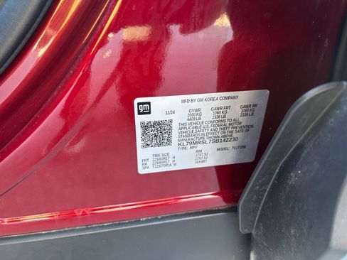 Used 2025 Chevrolet TrailBlazer LT w/ Driver Confidence Package image 27