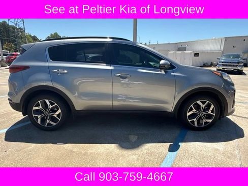 Used 2020 Kia Sportage EX w/ EX Technology Package FWD image 6
