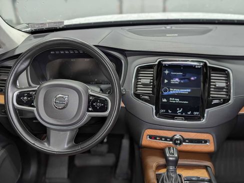 Used 2020 Volvo XC90 T6 Inscription image 5