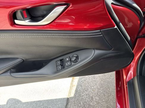 Used 2023 MAZDA MX-5 Miata RF Grand Touring RWD image 39