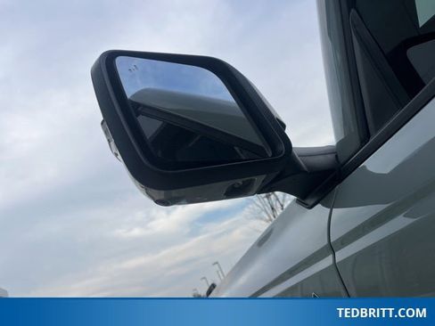 Used 2023 Ford Bronco Outer Banks image 44