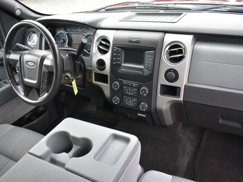 Used 2013 Ford F150 XLT w/ XLT Chrome Pkg image 25