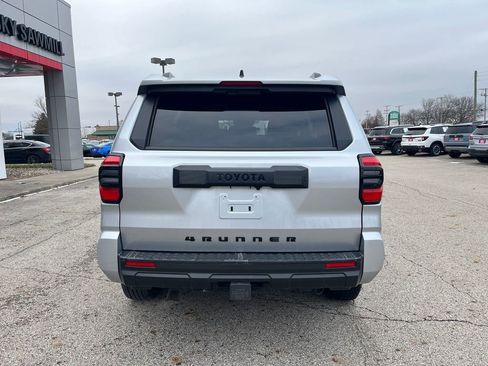 Used 2025 Toyota 4Runner SR5 image 4