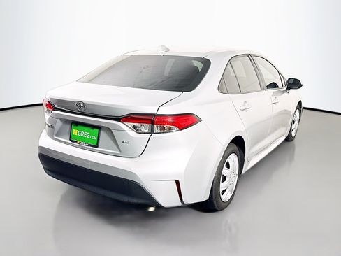 Used 2024 Toyota Corolla LE FWD image 10
