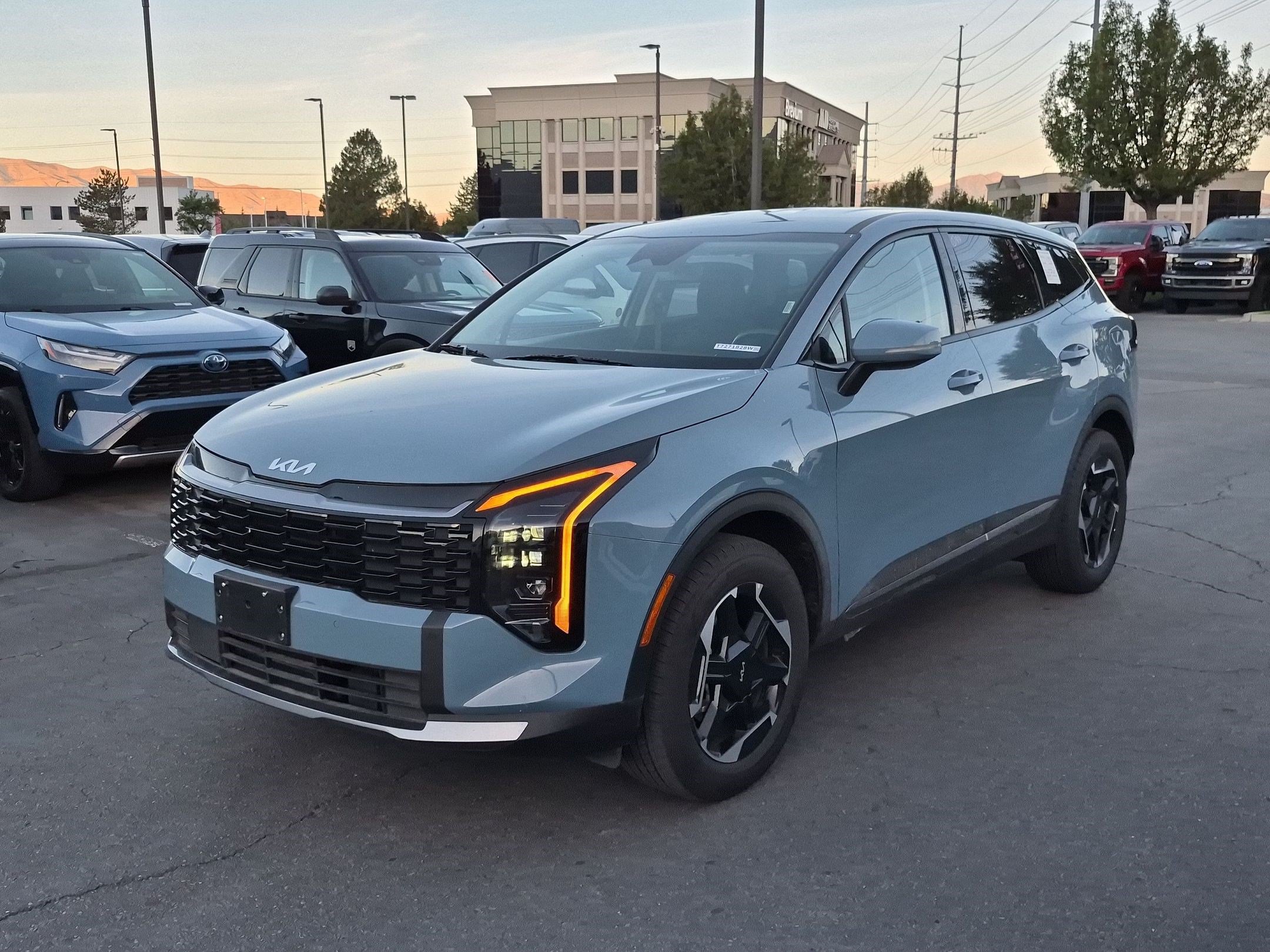Used 2026 Kia Sportage S AWD/4WD image 11