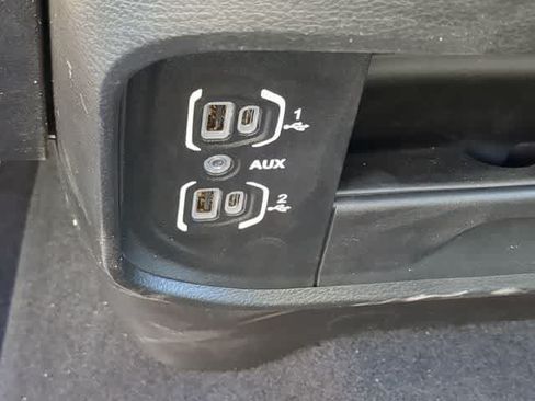 New 2026 RAM 3500 Tradesman AWD/4WD image 32