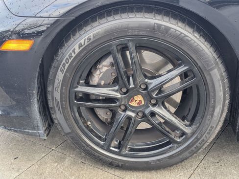 Used 2013 Porsche Panamera 4 Platinum Edition image 12