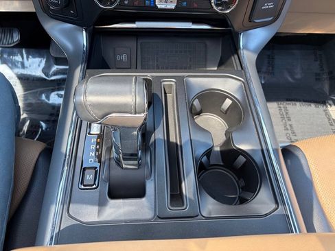 Certified 2022 Ford F150 Lariat w/ Equipment Group 502A High AWD/4WD image 43
